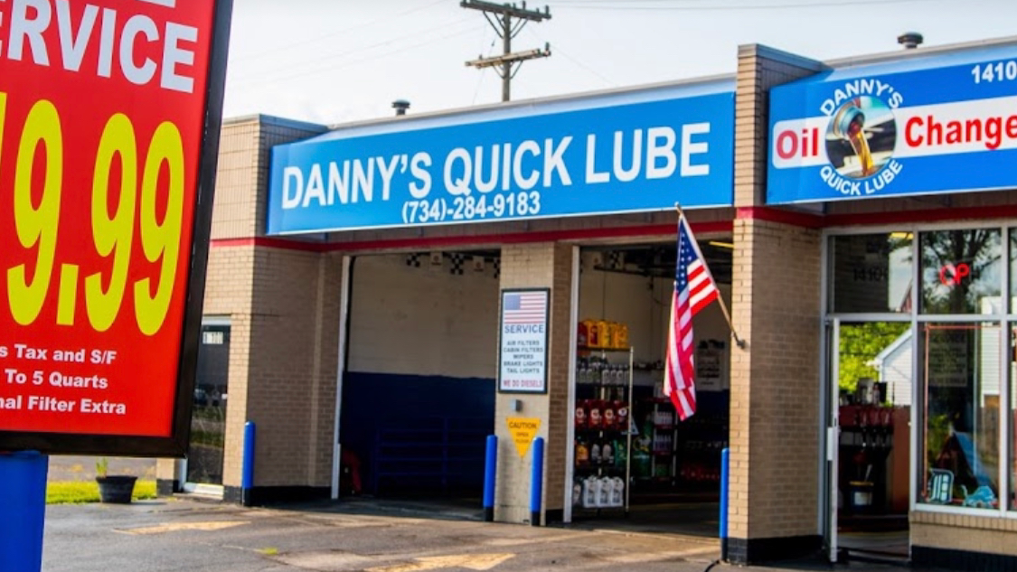 Danny's Quick Lube — photo