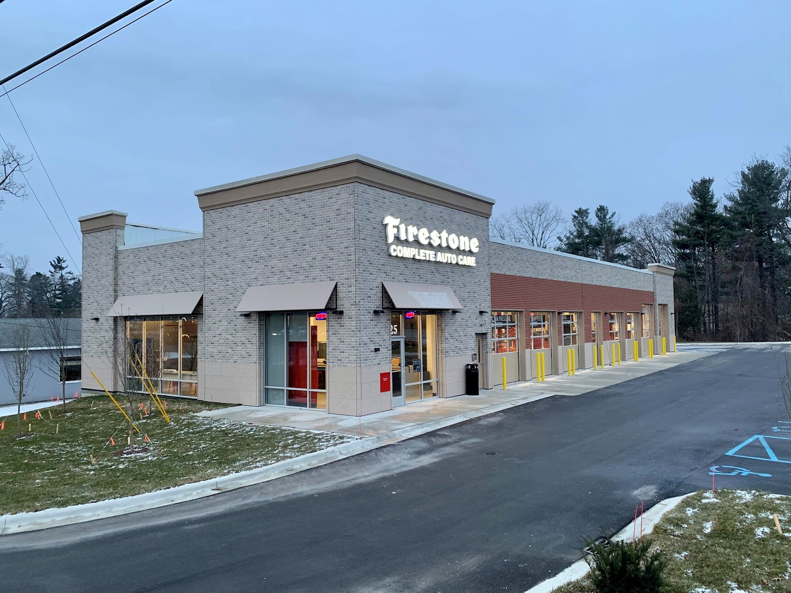 Firestone Complete Auto Care in Southgate