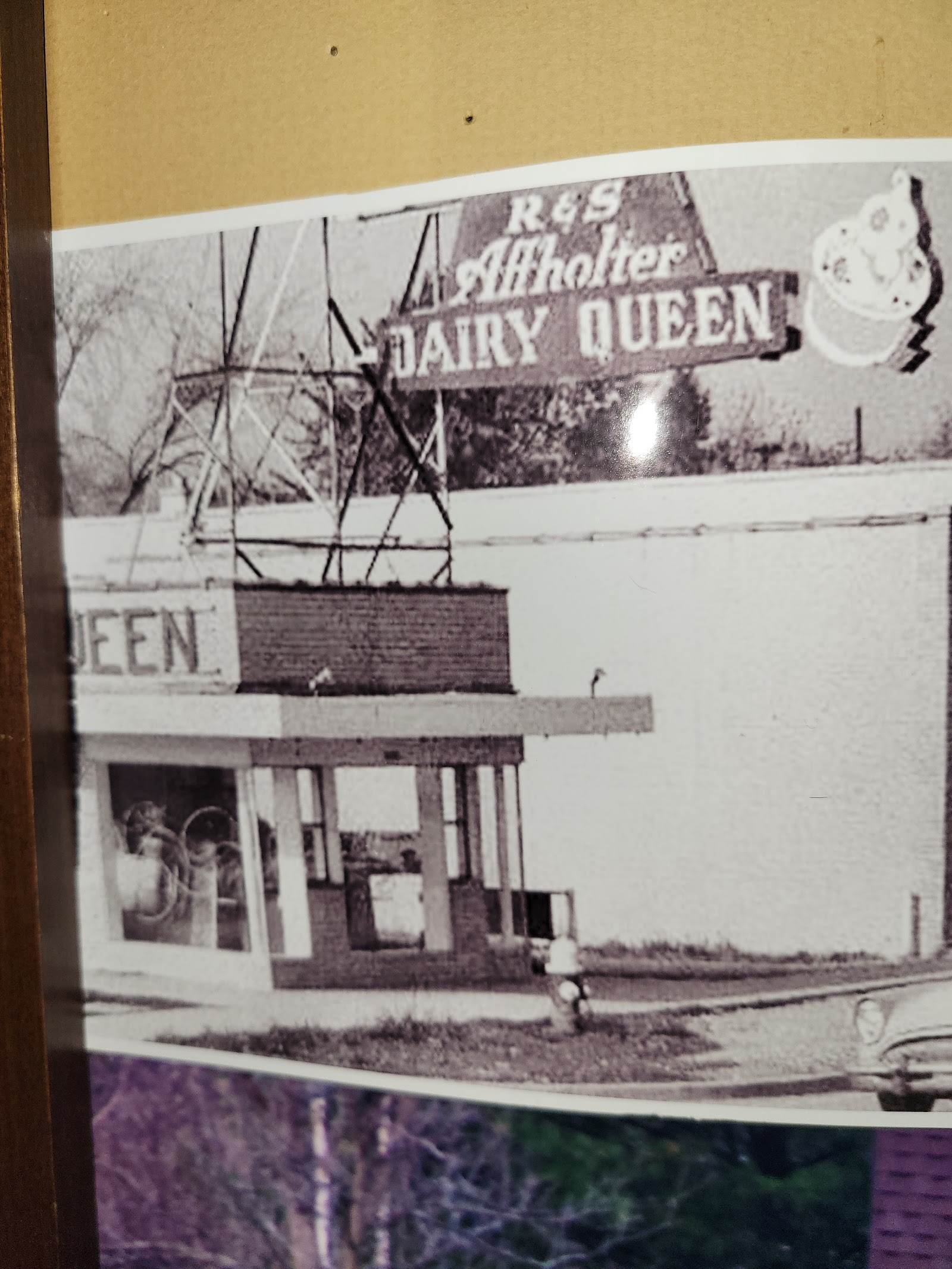 Natale's Barber Shop — photo