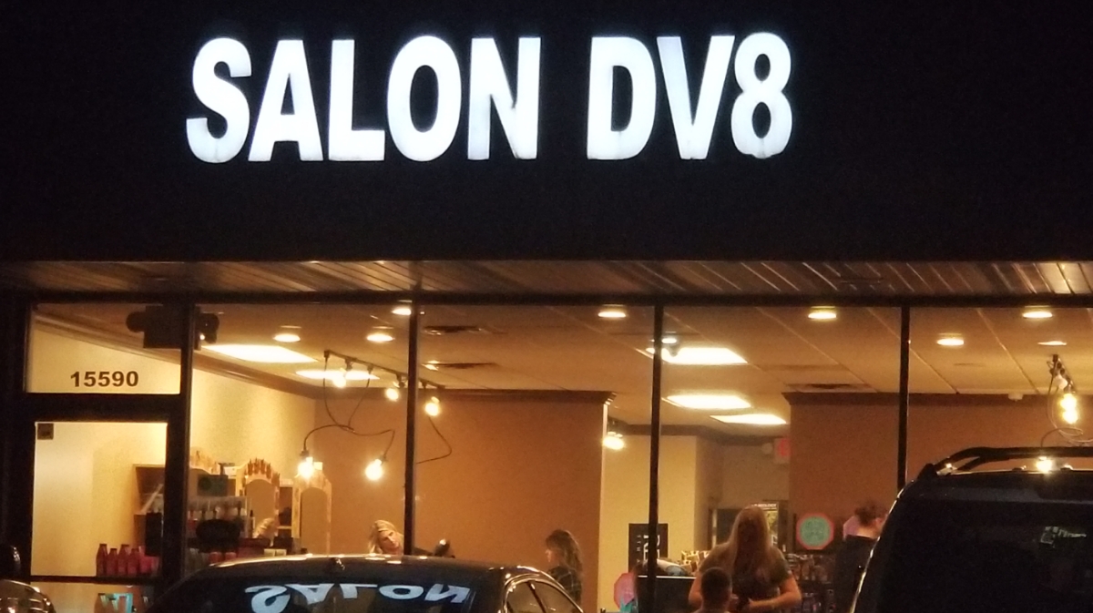 Salon DV8 in Southgate