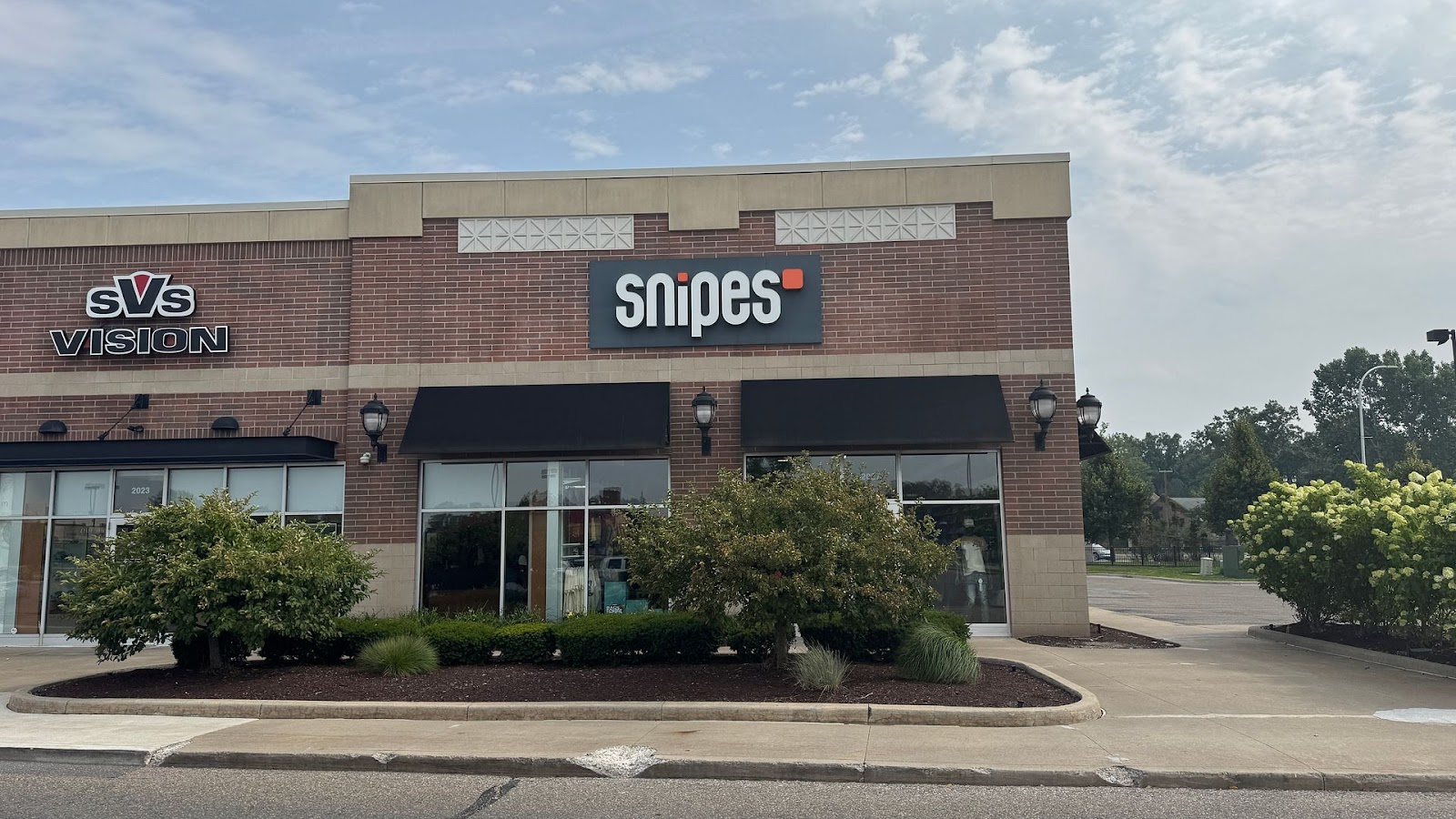 SNIPES in Southgate