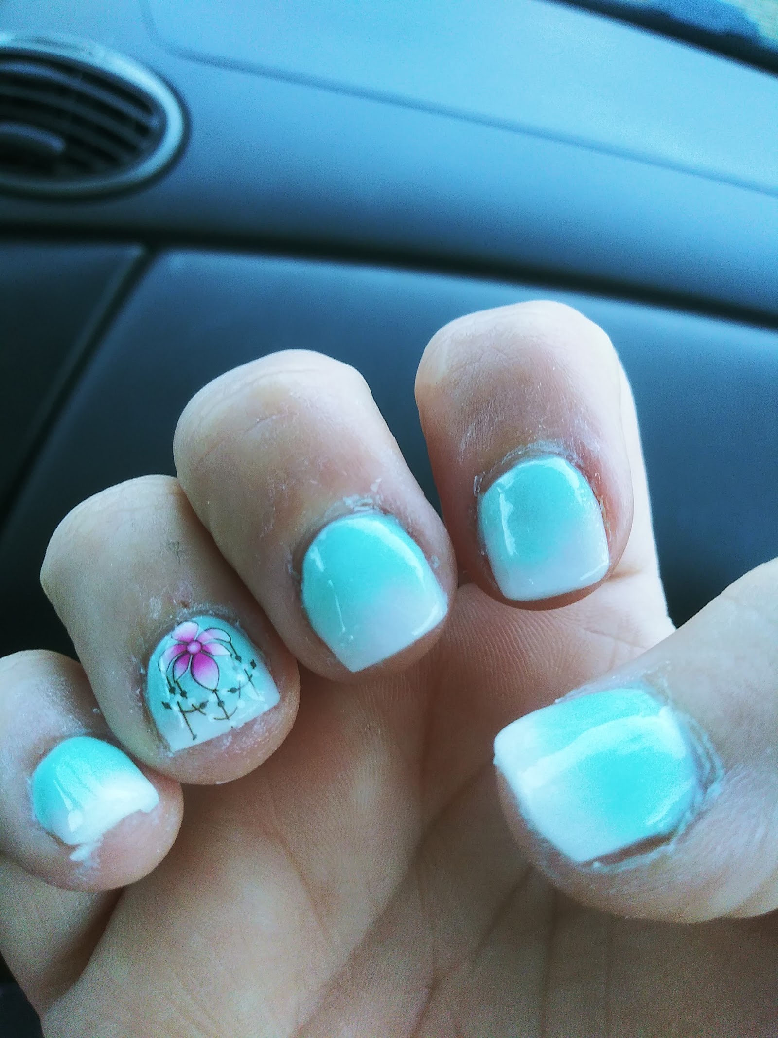 Vivi Nails — photo