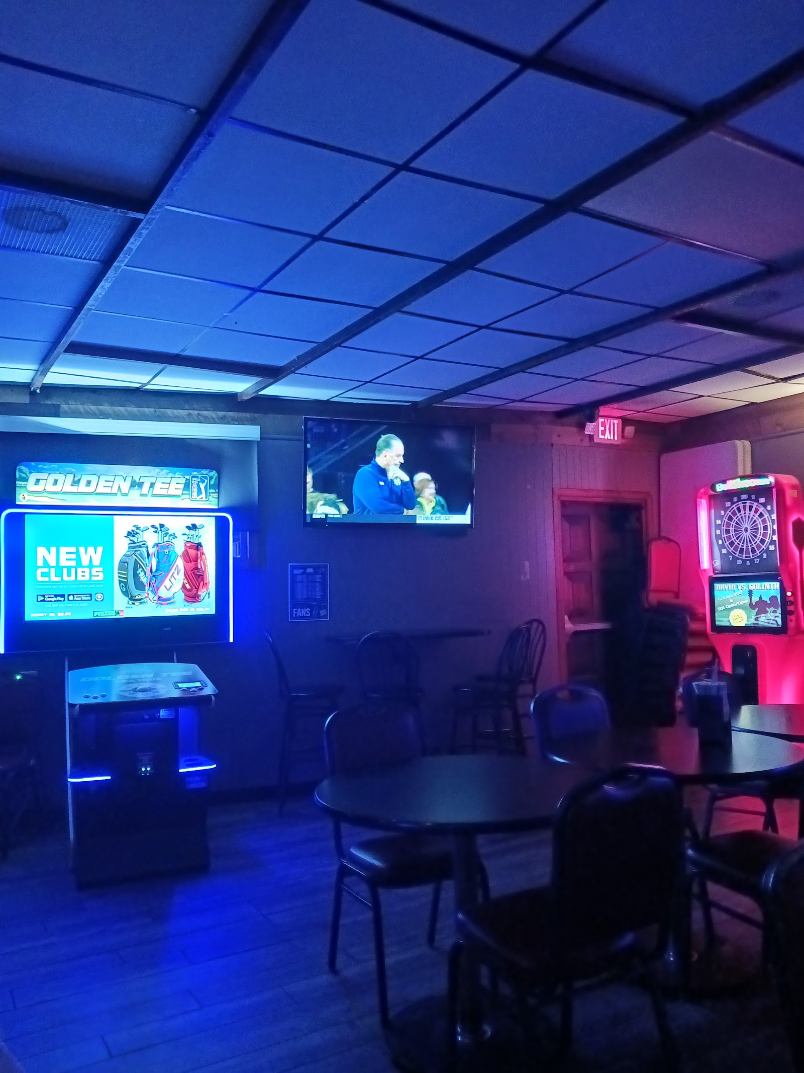 White Horse Lounge in Southgate